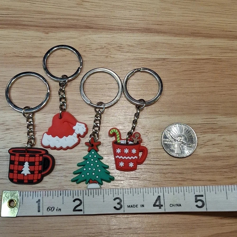 4 Assorted Mini Keychains/Bag Charms - Picture 5 of 6